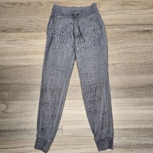 Lululemon Warm Down Jogger 7/8 Length tan crackle